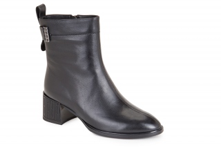 ML Sieviešu puszābaki. 