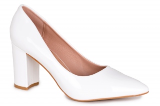 MULANKA Sieviešu kurpes baltā krāsa. Sieviešu izejamie apavi. 