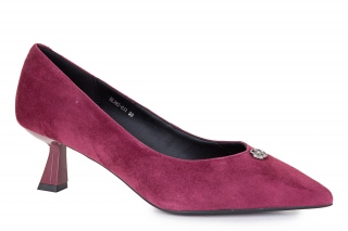 FERMANI Sieviešu kurpes sarkanā krāsa. Sieviešu izejamie apavi. 