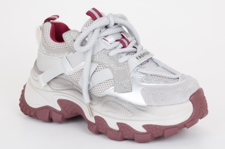 FASHION Sieviešu kurpes ar šņorēm gaiši pelēkā krāsa. Sporta stils. 