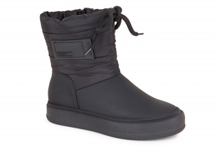 ML Pūstie melnā krāsa. Sporta stils. 