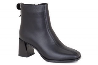 FERMANI Sieviešu puszābaki. 