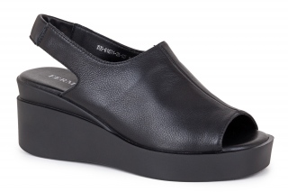 FERMANI Sieviešu sandales. 